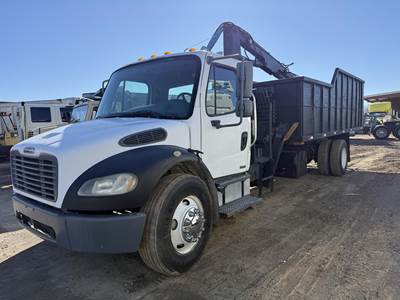 Freightliner M2 106 Grapple Truck - Caterpillar, 250HP, Automatic
