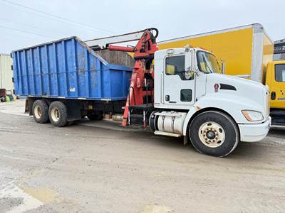 Kenworth T370 Tandem Axle Grapple Truck - Paccar, 330HP, Automatic