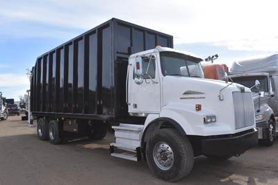Western Star 4900 Tandem Axle Grapple Truck - Detroit, 450HP, Automatic