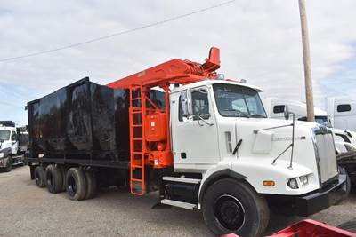 Western Star 5800 Tri Axle Grapple Truck - Caterpillar, 445HP, 8Ll Manual