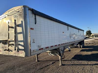 WILSON 43 FT HOPPER Aluminum Hopper / Grain Trailer - Air Ride, Fixed Axle