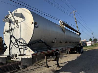 Warren 9 BAY BULK FEED Hopper / Grain Trailer