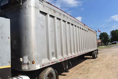 Warren 48x102 Tandem Axle Aluminum Live Floor Trailer - Chalmers, Fixed Axle