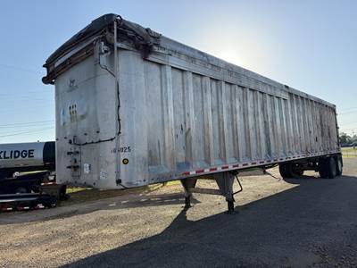 Warren 48x102 Tandem Axle Live Floor Trailer - Chalmers, Fixed Axle
