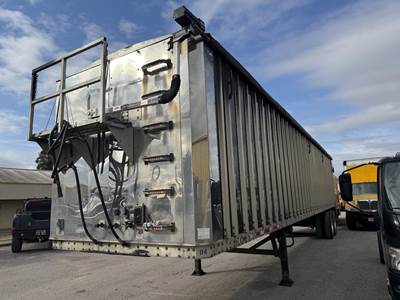 Wilkens 45x102 Tandem Axle Aluminum Live Floor Trailer - Air Ride, Fixed Axle