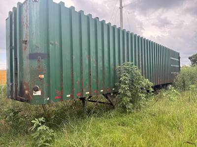 Wilkens 48 FT WALKING FLOOR Tri Axle Steel Live Floor Trailer - Spring