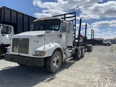 International 9200 Tandem Axle Logging Truck - Cummins, 450HP, 10 Speed Manual