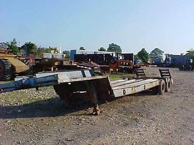 Interstate 25 ton Lowboy Trailer