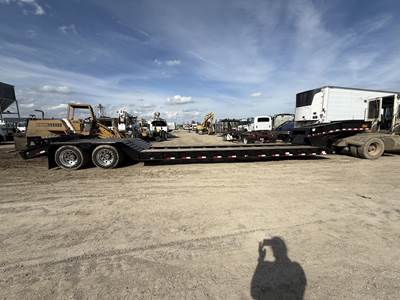 Witzco Challenger NGB-35/ 24 FT WELL/ DOVE-TAIL Lowboy Trailer