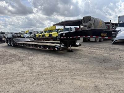 Witzco Challenger RG-35 TON/ 23 FT WELL/ DOVE-TAIL Lowboy Trailer