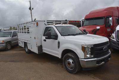 Ford F-350 Mechanic / Service Truck - 6.2L FLEX FUEL V8, Automatic