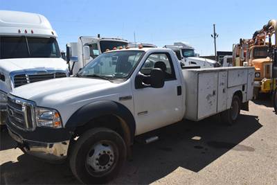 Ford F-450 Mechanic / Service Truck - 6.0L POWER STROKE, 325HP, Automatic