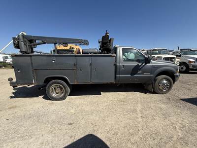 Ford F-550 Mechanic / Service Truck - 6.0L POWER STROKE, 325HP, 6 Speed Manual