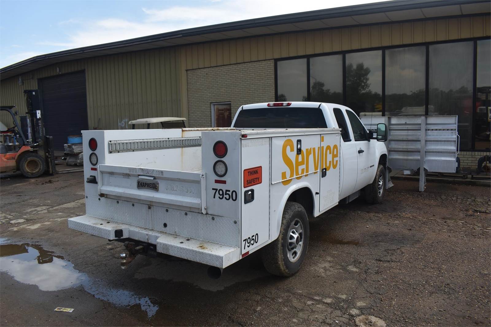 2013 GMC 2500HD Mechanic / Service Truck Chevy, 325HP, Automatic For