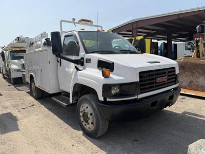 GMC TopKick C4500 Mechanic / Service Truck - Chevrolet, Automatic