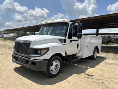 International TerraStar Mechanic / Service Truck - 220HP, Automatic