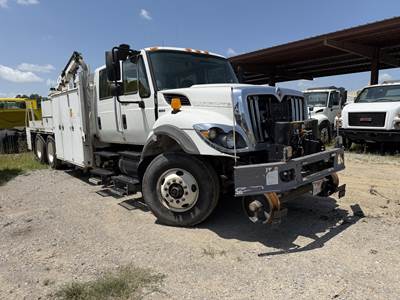 International WorkStar 7500 Tandem Axle Mechanic / Service Truck - 300HP, 8Ll Manual
