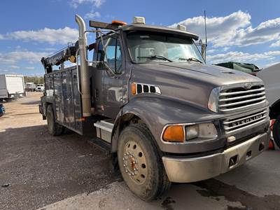 Sterling Acterra Mechanic / Service Truck - Mercedes-Benz, 260HP, Automatic