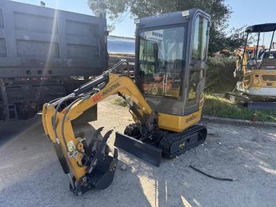 AGROTK QK18RXS-C Mini Excavator