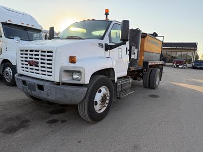 GMC TopKick C8500 Single Axle Mixer / Ready Mix / Concrete Truck - Caterpillar, 230HP, Automatic