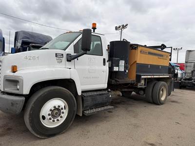 GMC TopKick C8500 Single Axle Mixer / Ready Mix / Concrete Truck - Isuzu, 230HP, Automatic