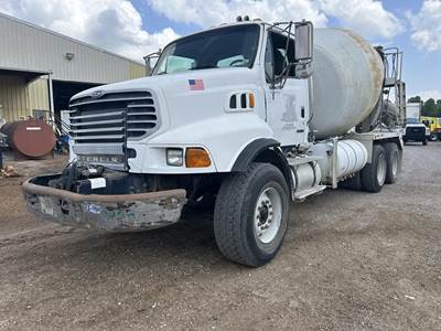Sterling L9500 Mixer / Ready Mix / Concrete Truck - Caterpillar, 410HP, 8Ll Manual