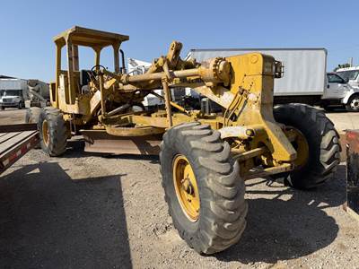 Caterpillar 12F Motor Grader