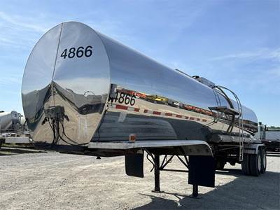 Butler 6500 GALLON NON-CODE Non Code Tank Trailer