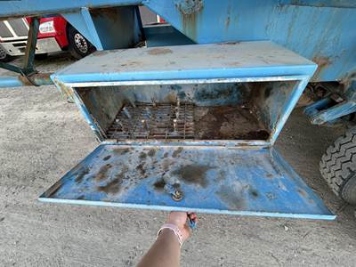 1993 Overland 5460 GALLON TANK Non Code Tank Trailer For Sale ...