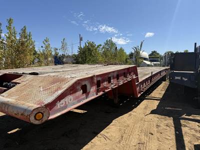 Kalyn Siebert 50x102 Tri Axle Steel Oil Field Trailer - Center Point, Fixed Axle