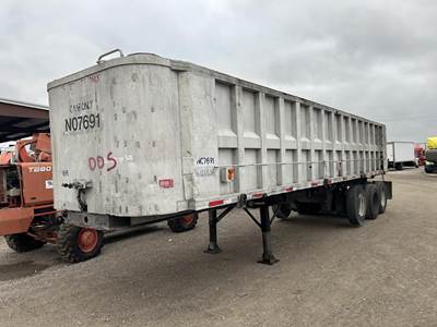 Summit 36x98 Tri Axle Aluminum Open Top Trailer - Spring, Fixed Axle