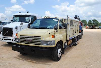 2009 GMC TopKick C5500 Refrigerated Truck