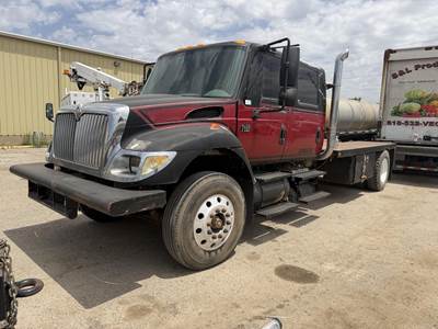 International WorkStar 7400 Single Axle Truck - DT466, 300HP, 10 Speed Manual