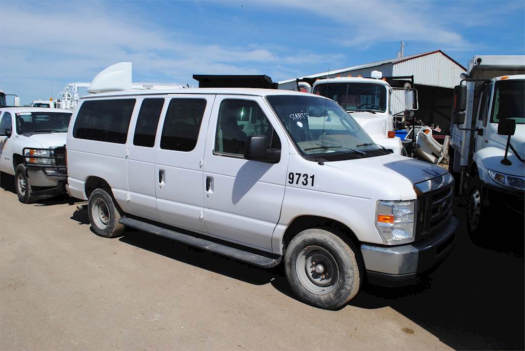 2013 ford e350 passenger van for sale