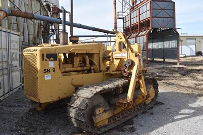 Caterpillar D5B Pipelayer