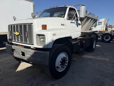 Chevrolet Kodiak C7500 Plow / Spreader Truck - Caterpillar, Automatic