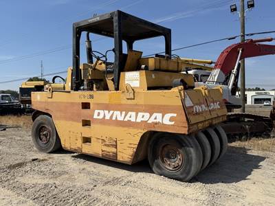 Dynapac CP271 Pneumatic Tired Roller