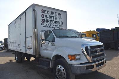 Ford F-750 Single Axle Recycling Truck - Cummins, 260HP, Automatic