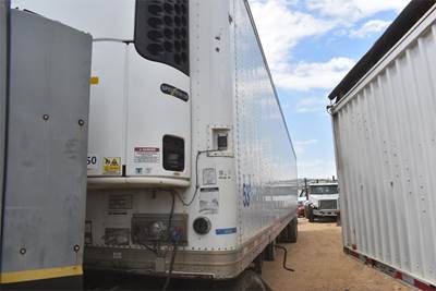 Great Dane 53 ft Reefer Trailer - Sliding Axle, Roll up Door, Thermo King
