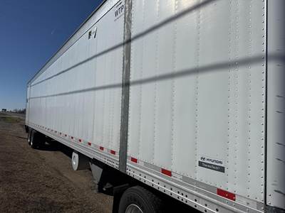 Hyundai 53 ft Reefer Trailer - Sliding Axle, Swing Door, Carrier