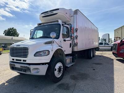 Freightliner M2 106 26 ft Refrigerated Truck - 350HP, 6 Speed Automatic, Thermo King