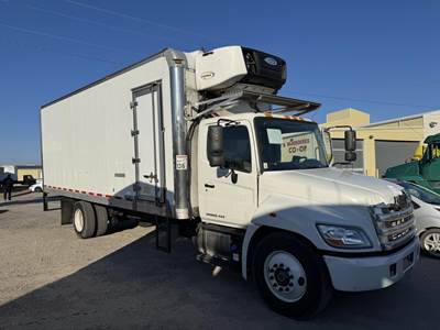 Hino 268 24 ft Refrigerated Truck - 240HP, Automatic, Carrier
