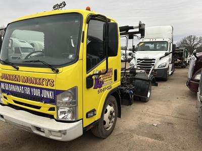 Isuzu NQR Single Axle Roll Off Truck - 190HP, Automatic