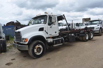 Mack Granite CV713 Roll Off Truck - 370HP, 10 Speed Manual