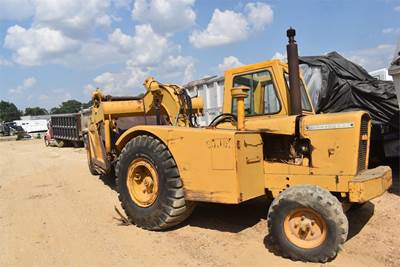 John Deere 760A Scraper