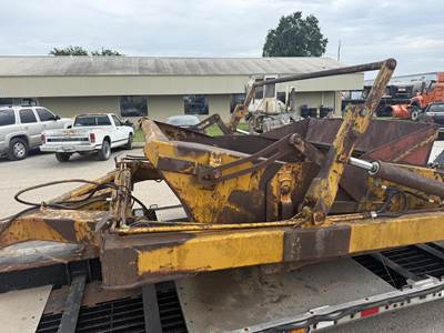 Midland 6 YD Pull Scraper