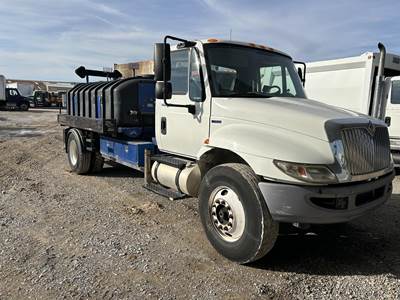 International DuraStar 4300 Tandem Axle Sewer / Septic Truck - 240HP, Automatic