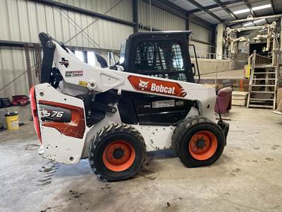 Bobcat S76 Skid Steer