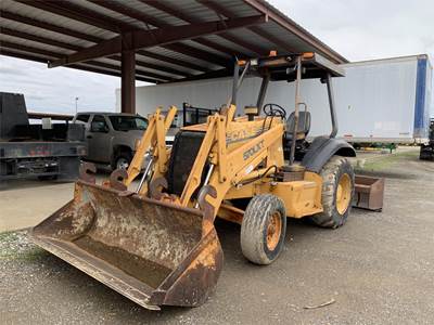 Case 570LXT Skip Loader