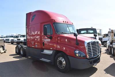 Freightliner Cascadia 125 Sleeper Semi Truck - 75" Raised Roof Sleeper, Detroit 450HP, 10 Speed Manual